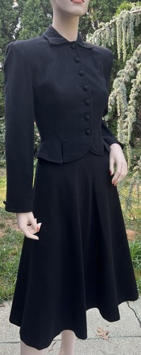Vintage 1940 juniorite - juniorite, black