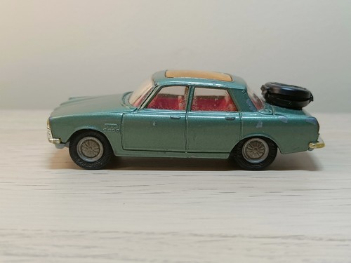 Corgi toys 275 rover - toys, 2000tc