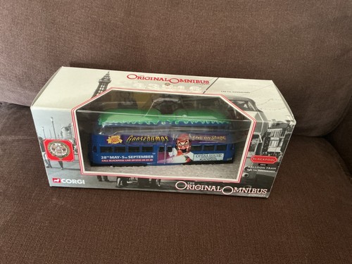 Corgi blackpool balloon - 1:76,