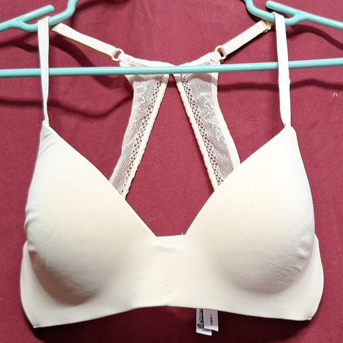 Beige lace padded - vs,