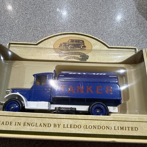 Lledo tanker dan air new - dan,
