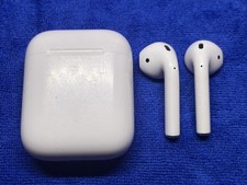 Genuine Apple AirPods 2nd Gen with Charging Case (lightning) – tested & working