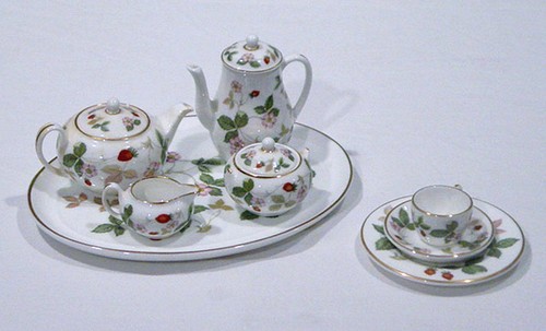 Discontinued wedgwood wild - wedgwood,