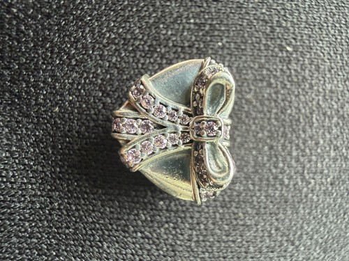Pandora with love heart - pandora,