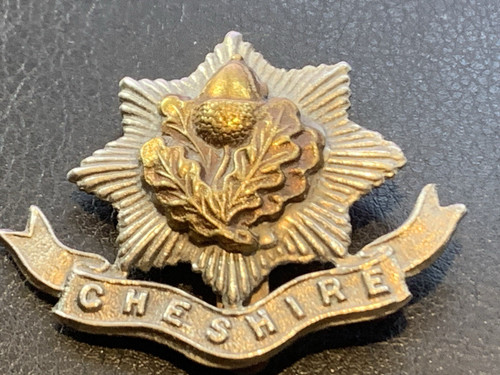 Cheshire regiment cap badge - regiment,