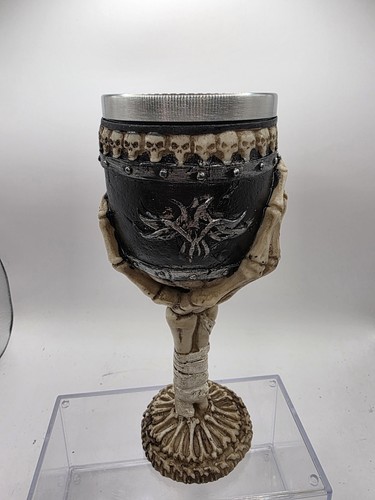 Puckator skeleton arm goblet - arm,