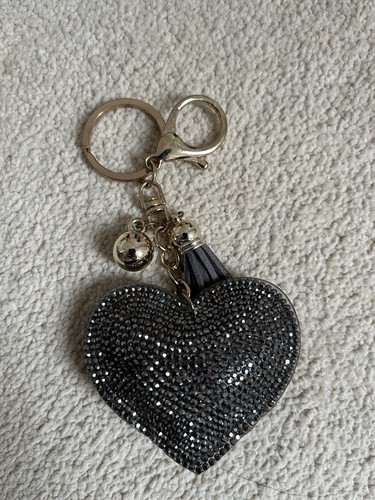 Heart bag charm with tassel - heart,