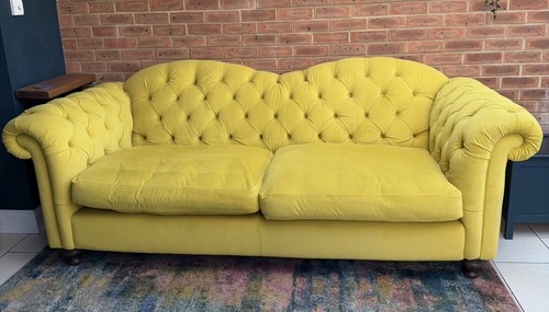Windsor chesterfield seater - chesterfield,