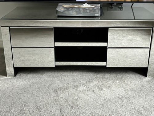 Silver mirrored glass - mirrored,
