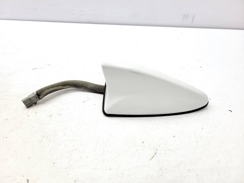 Aerial roof antenna - roof, fin