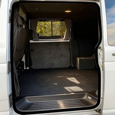 SLIDING SIDE DOOR RUBBER BODY