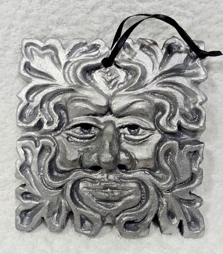 Handmade green man wall - handmade,