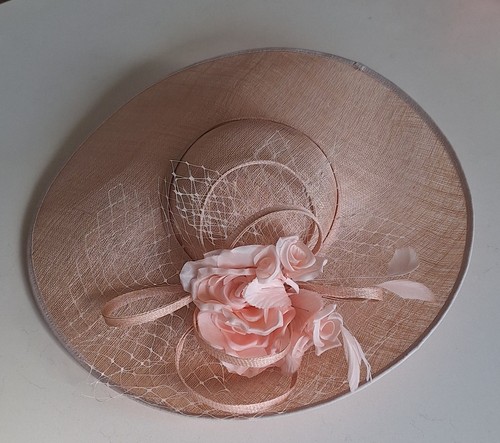 Large blush pink hatinator - pink,