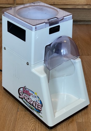 Little snowie snow - snowie, cone