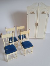 Louis Marx Toys  wardrobe and