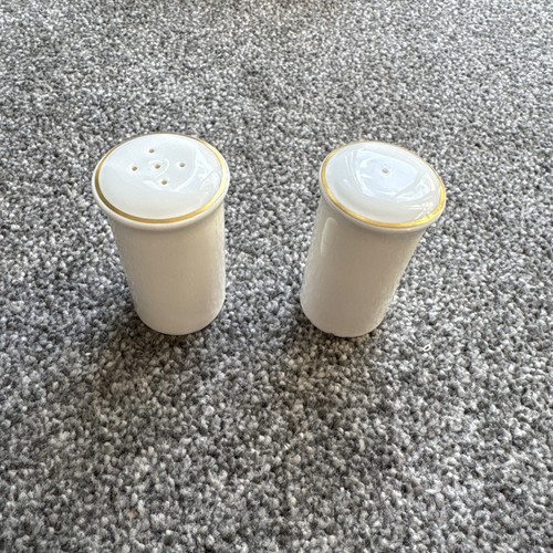 Salt pepper shakers royal - salt,