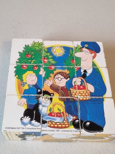 Postman pat wooden cube - wooden,