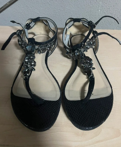 Black flat sandals - black,