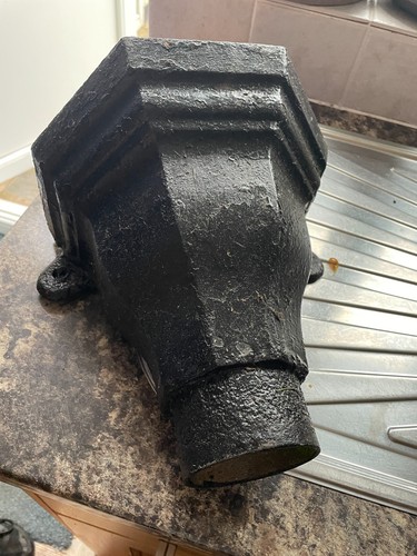 Hexagonal cast iron rainwater - cast,