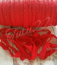 Gathered frilly edged Fold