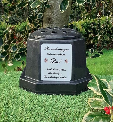 Christmas grave plaque - grave,