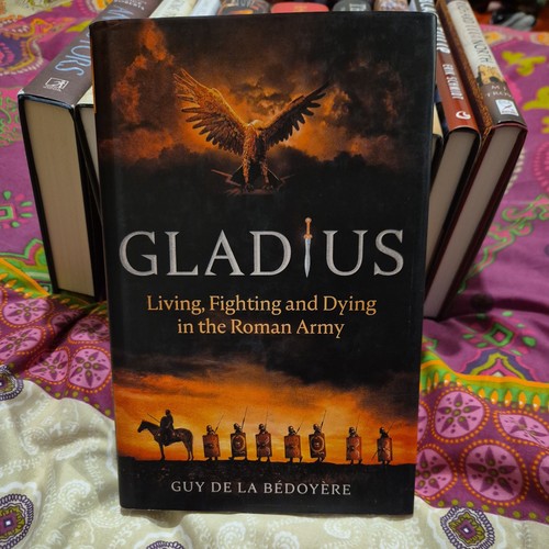 Gladius living fighting and - fighting,