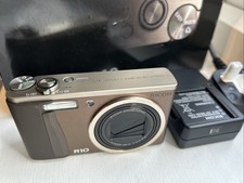 Ricoh R10 Compact Digital Camera Silver, 10MP, 7.1x Optical Zoom