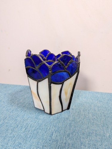 Pretty leaded glass candle - pretty,
