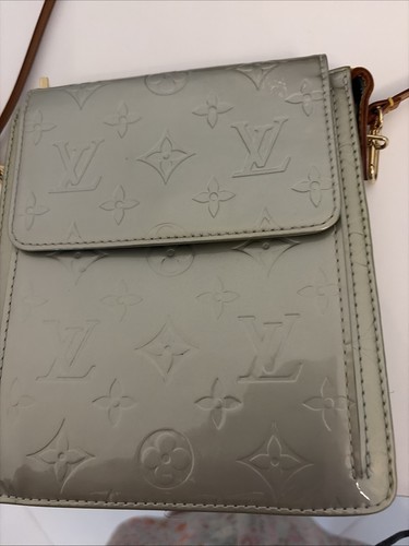 Louis vuitton small leather - louis,