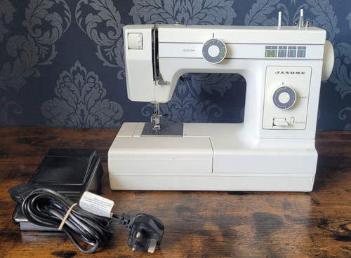 Janome model 106 - 106, new