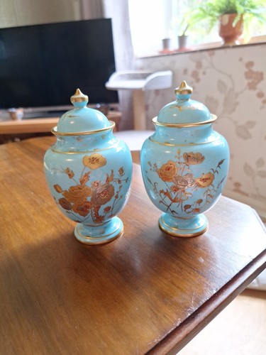 Turquoise gold hand - gold, painted