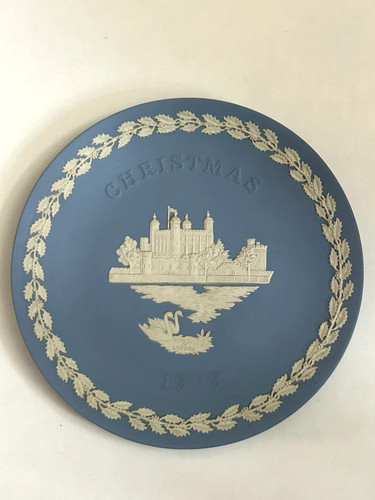 Christmas wedgwood jasperware - wedgwood,