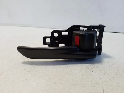 Toyota h2 front right - c-hr, x2,