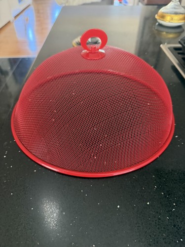 Round metal food dome mesh - metal,