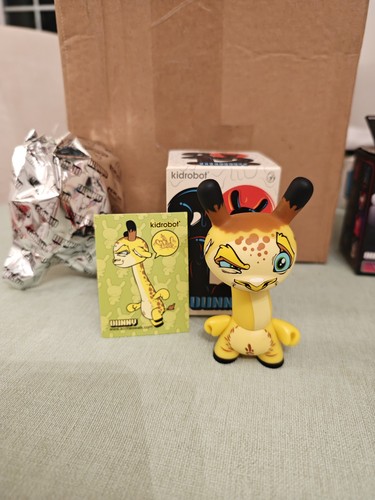 Kidrobot dunny series - kidrobot, 2012