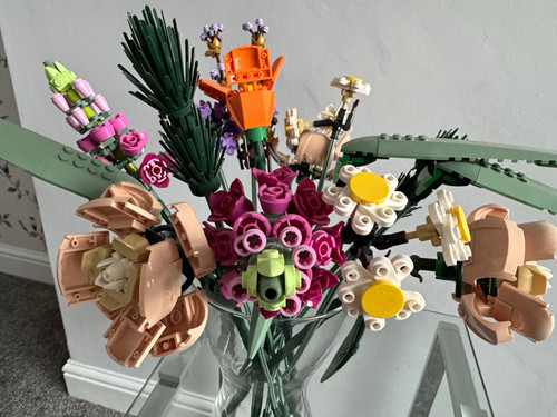 Lego icons wildflower bouquet - icons,