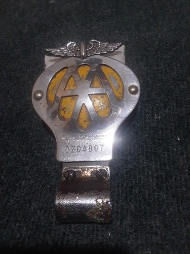 Vintage car badge 1950s - aa,
