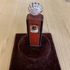 Vintage Taylor & Barrett Shell