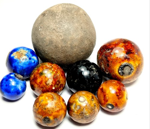 Antique clay marble approx - clay,