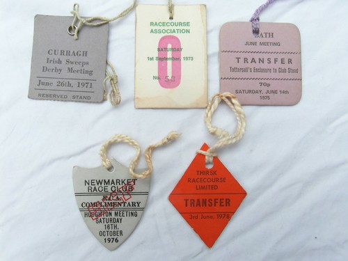 Five racecourse cardboard - five,