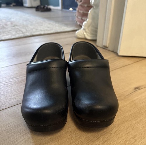 Dansko professional clogs size - dansko,
