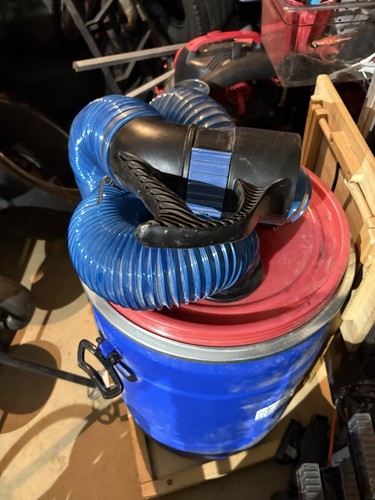 Industrial dust extractor - industrial,