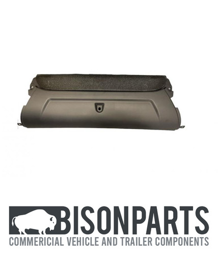 Front low bumper centre - front,
