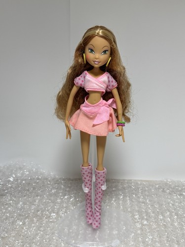 Winx club mattel flora - winx, school