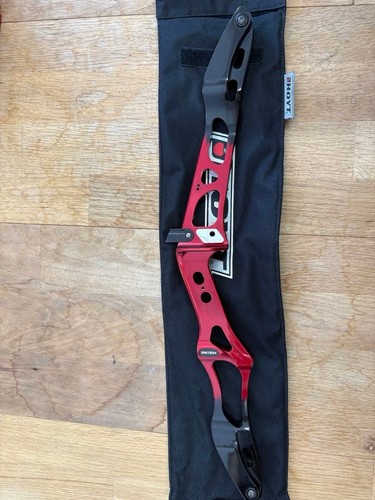 Hoyt matrix 25inch - red, black