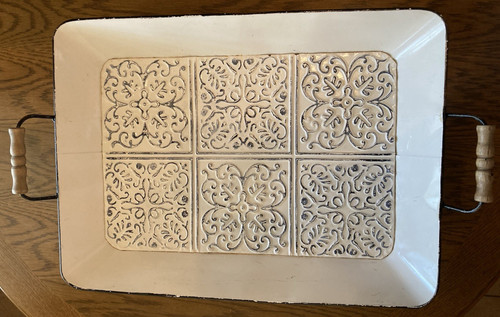 Distressed farmhouse shabby - distressed,