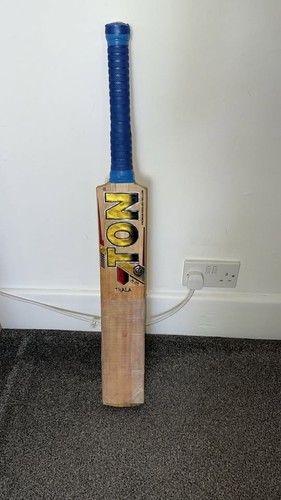 Ton thala edition cricket - thala,
