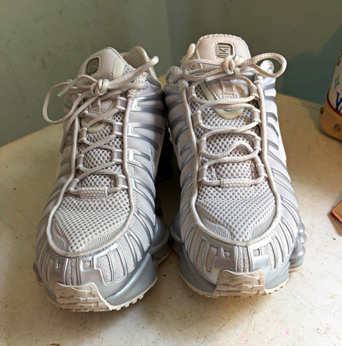 Nike shox low top lace - nike, lace-up