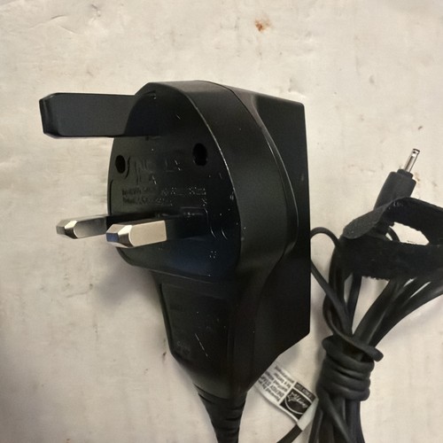 Genuine nokia uk mains - uk,