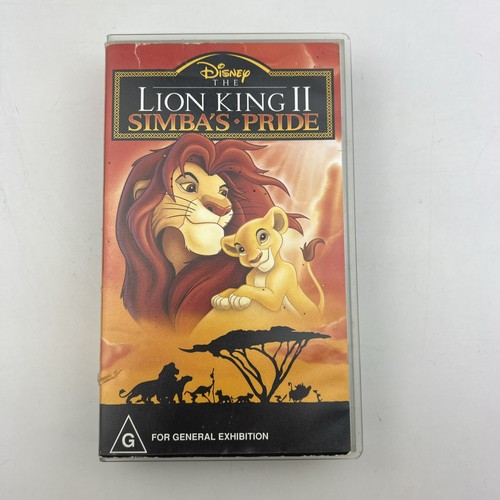 The lion king simba - lion,